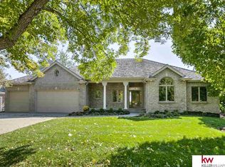 17243 Douglas St, Omaha, NE 68118