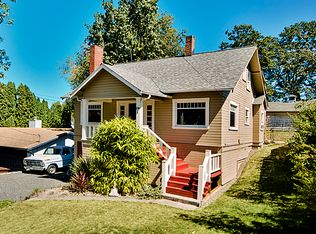 224 N 2nd St, Saint Helens, OR 97051
