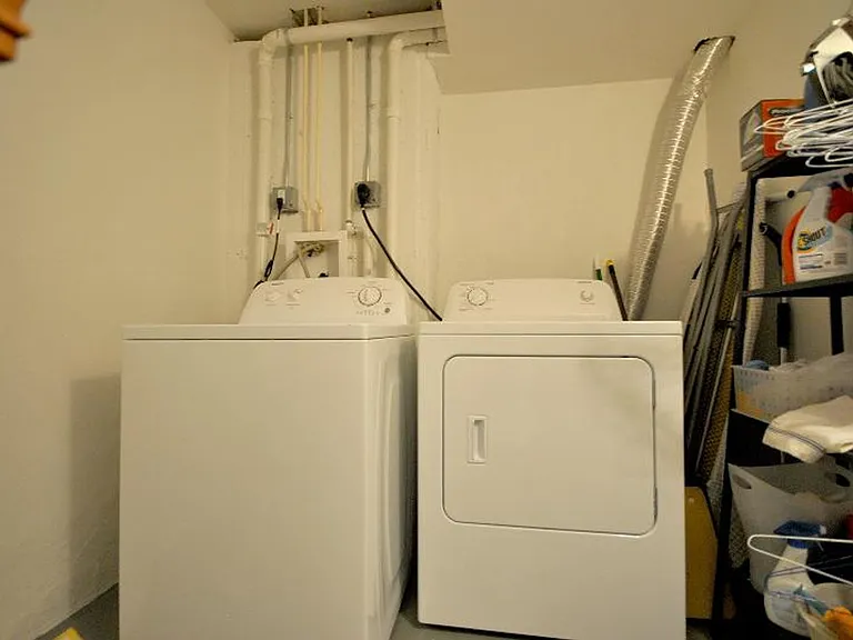 2 Larose Pl #1 — Photo 12