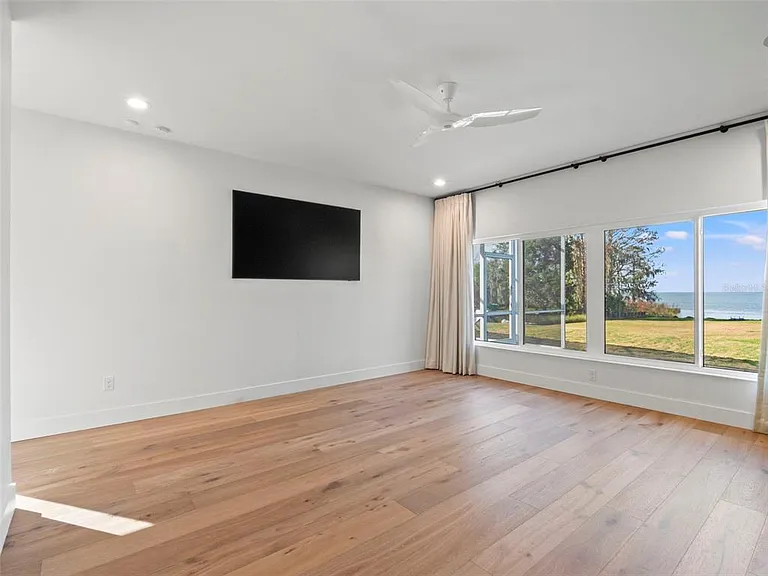 1021 Temple Grove Pl — Photo 21