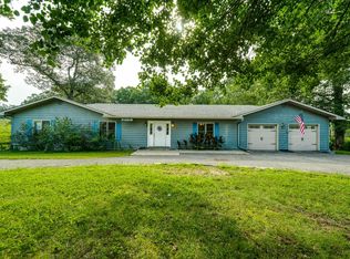 157 Big Springs Gap Rd, Pikeville, TN 37367