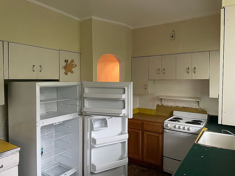 1st image of 540 Forest Ave
