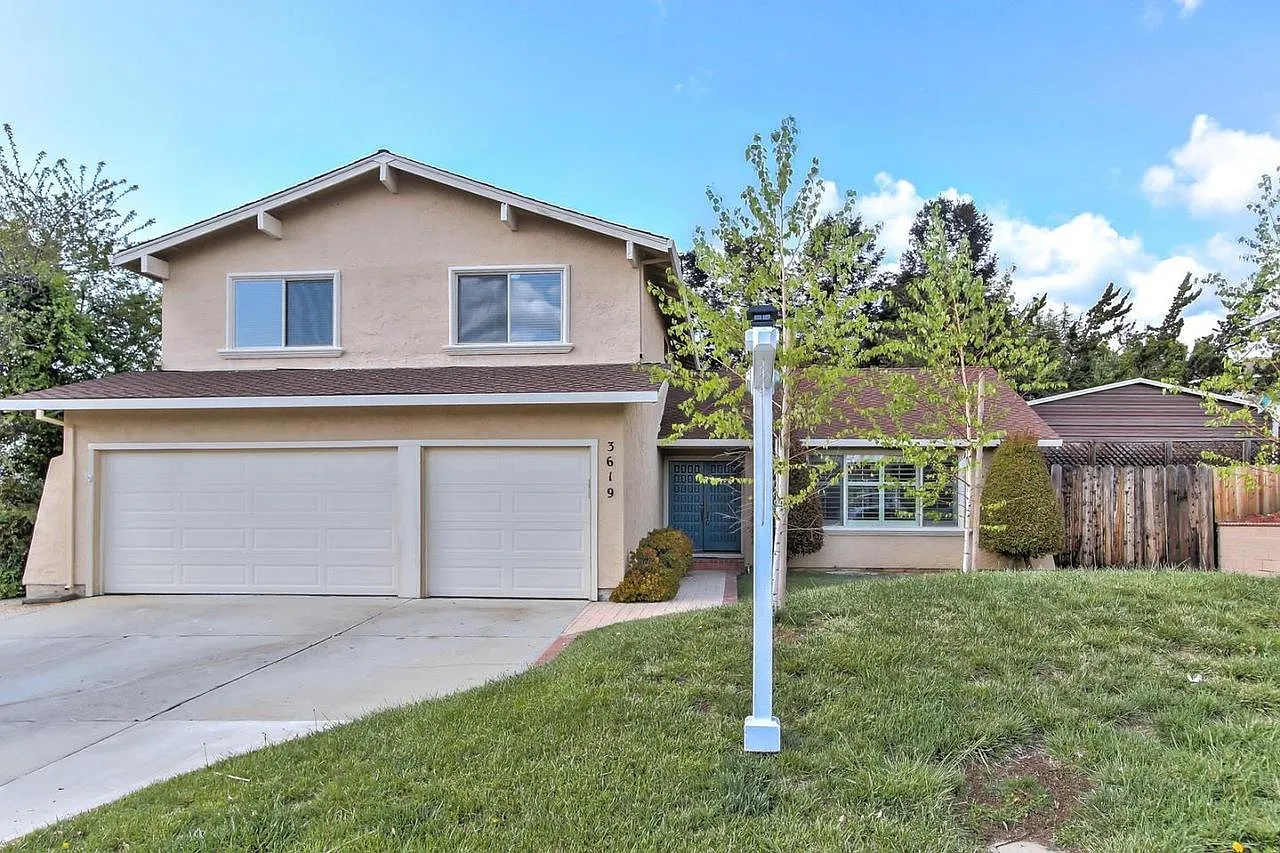 3619 Nortree St photo 1