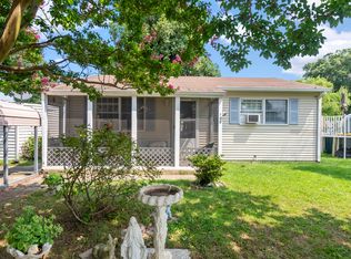 103 E Hudson Ave, Villas, NJ 08251