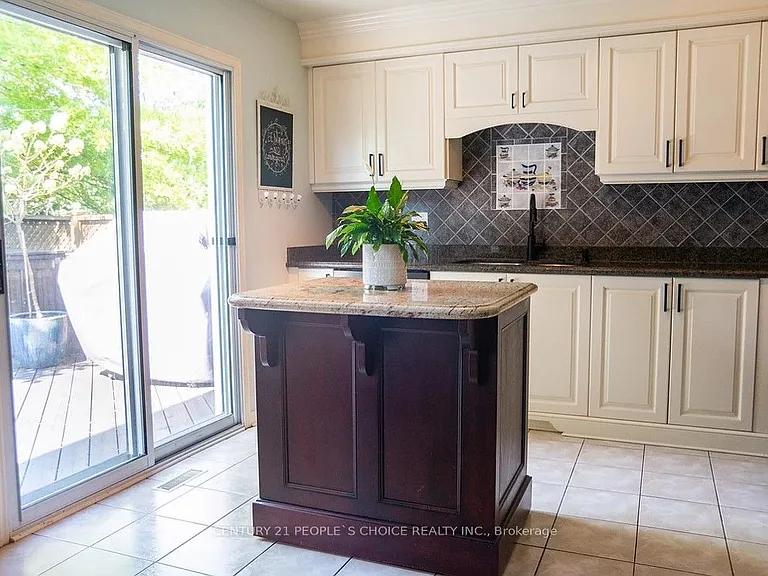4486 Virtue Ct — Photo 7