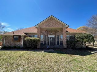 233 Hidden Acres Ln, Weatherford, TX 76087