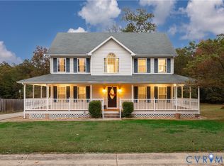 13501 Orchard Wood Ct, Chester, VA 23836