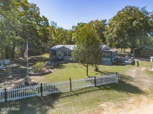 3939 Anders Rd, Caryville, FL 32427