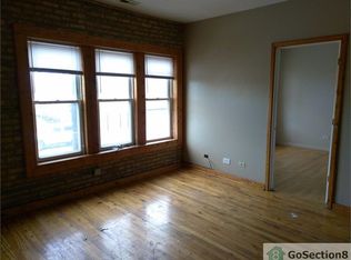 3943 W Division St, Chicago, IL 60651