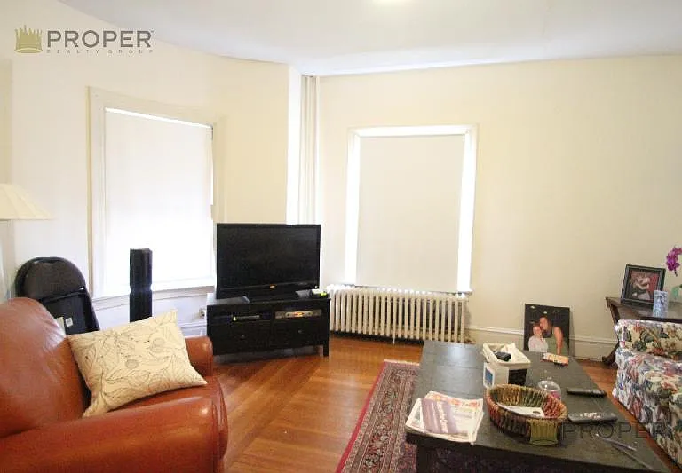 73 Thorndike St — Photo 1