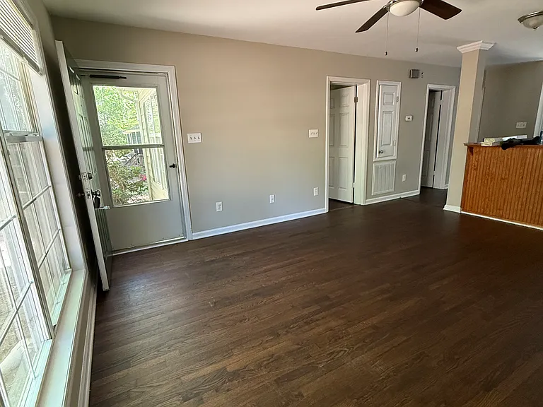 5121 Vann St #5121 — Photo 7