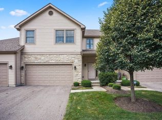 5227 Double Eagle Dr, Westerville, OH 43081