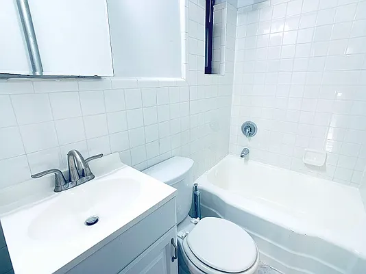 Rented by City Connections Realty | media 22