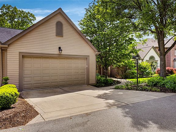 2nd image of 507 Farndale Rd