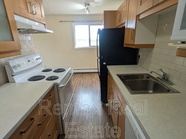 201 127th Ave NW #11308, Edmonton, AB T5E 0A1
