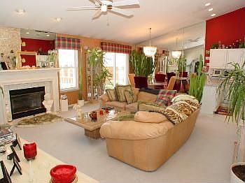 2nd image of 3505 E Noble Dr
