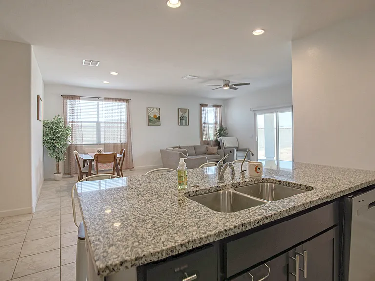 40120 W Venture Rd — Photo 10