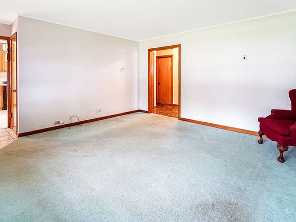 5th image of 9109 S 51st Ave