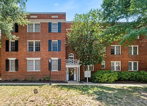600 Bashford Ln Photo 1
