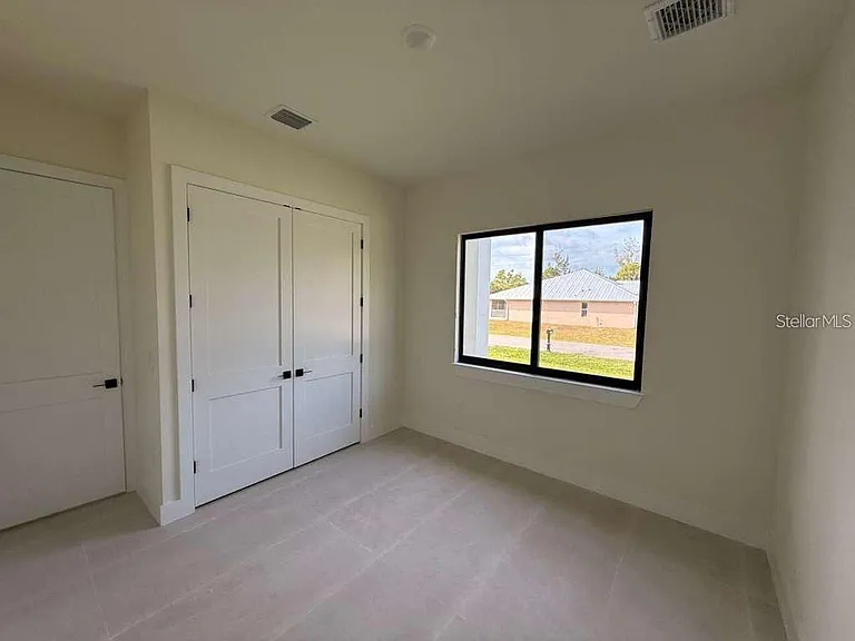 10426 Live Oak Rd — Photo 32