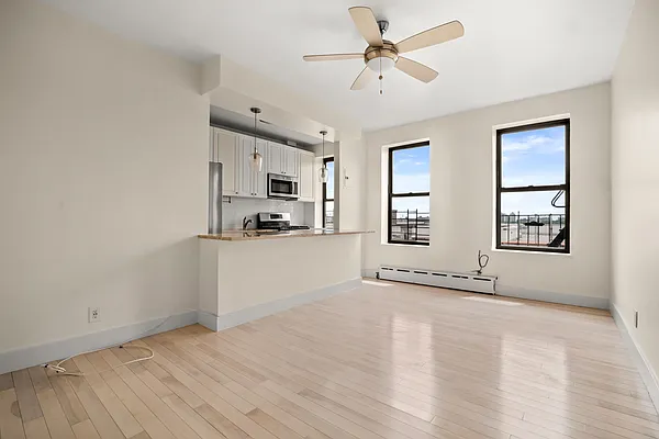 Rented by Compass | media 2