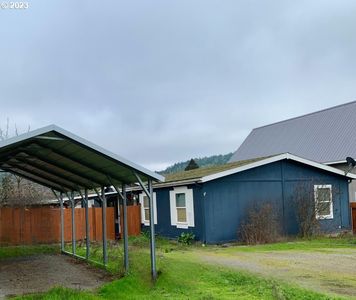 433 Maple St, Riddle, OR, 97469