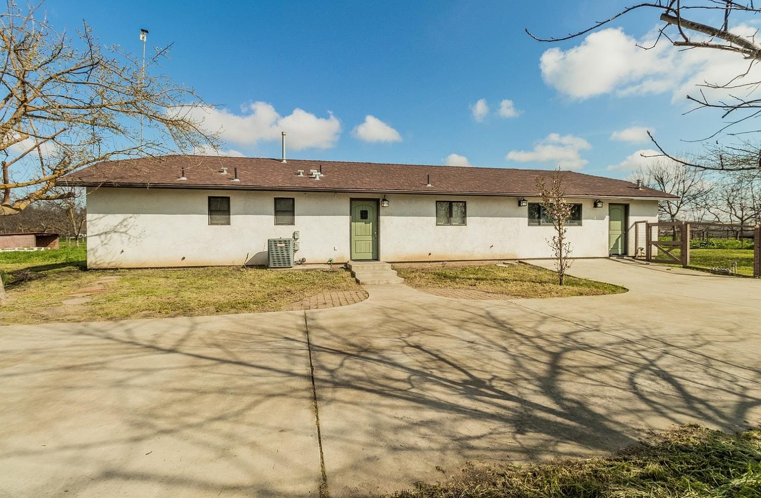 15027 Ivanhoe Dr, Visalia, CA 93292 Zillow