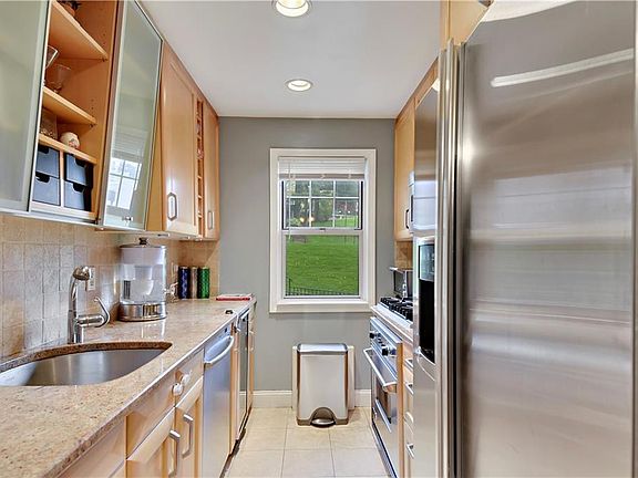 4th image of 161 Columbus Ave APT 1A