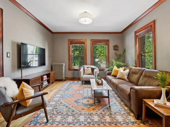 1812 Clinton Ave APT 103, Minneapolis, MN 55404