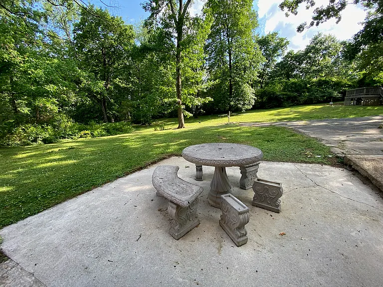 406 Lark Ln #1 — Photo 14