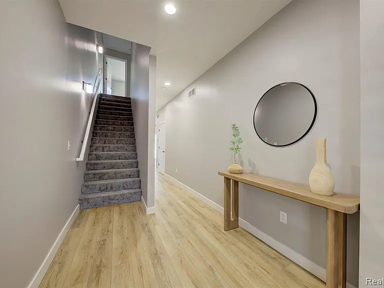 2808 Goodrich St — Photo 11