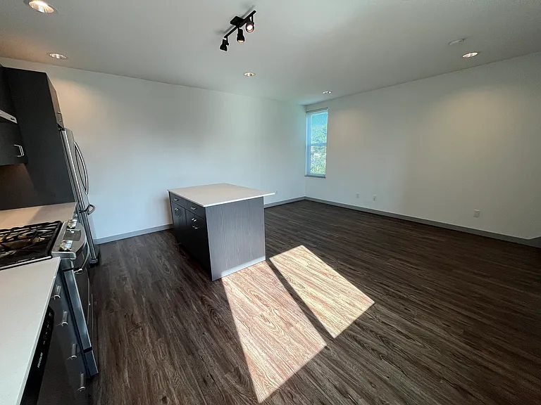6230B Corson Ave S #6230B — Photo 6
