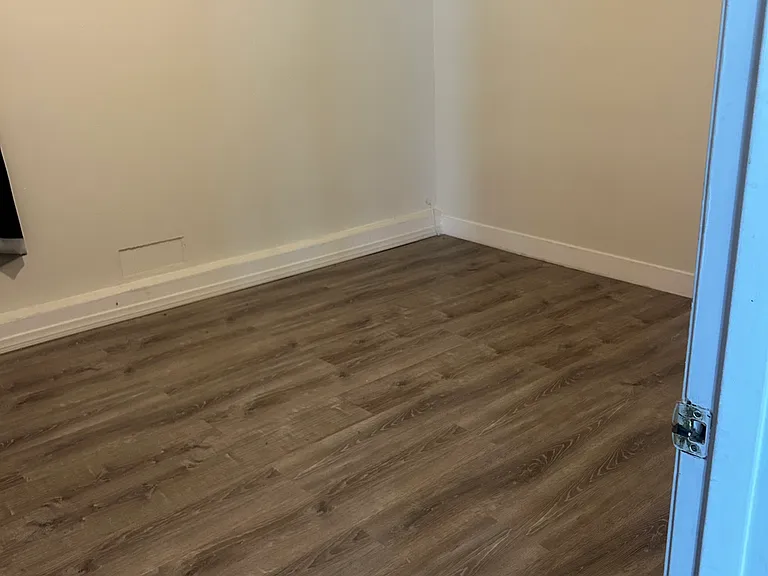 309 Elise Dr — Photo 9