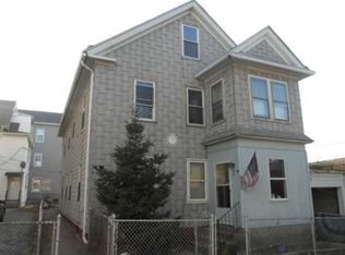 12 Wade St, Worcester, MA 01610