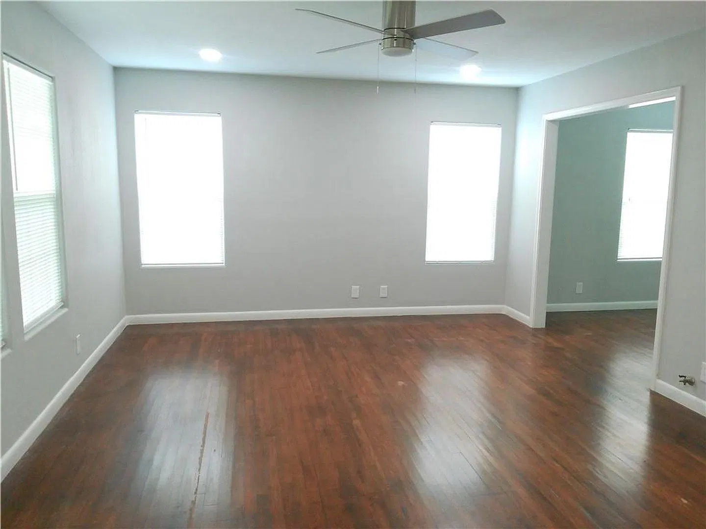 534 Ohio Ave - 3/Bed 1.5/Bath - $1650/month — Photo 3