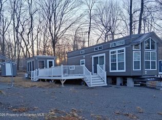 837 Muskrat Ln, Gouldsboro, PA