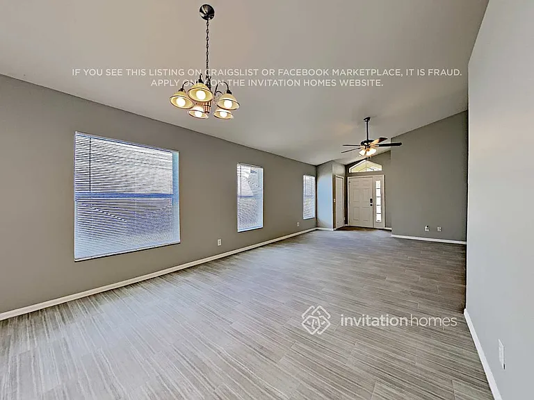 10526 Lakeside Vista Dr — Photo 3