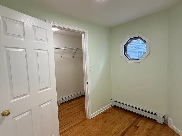 18 Pine St #1 — Photo 12
