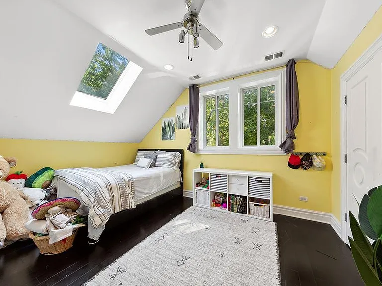 1836 W Rice St — Photo 11