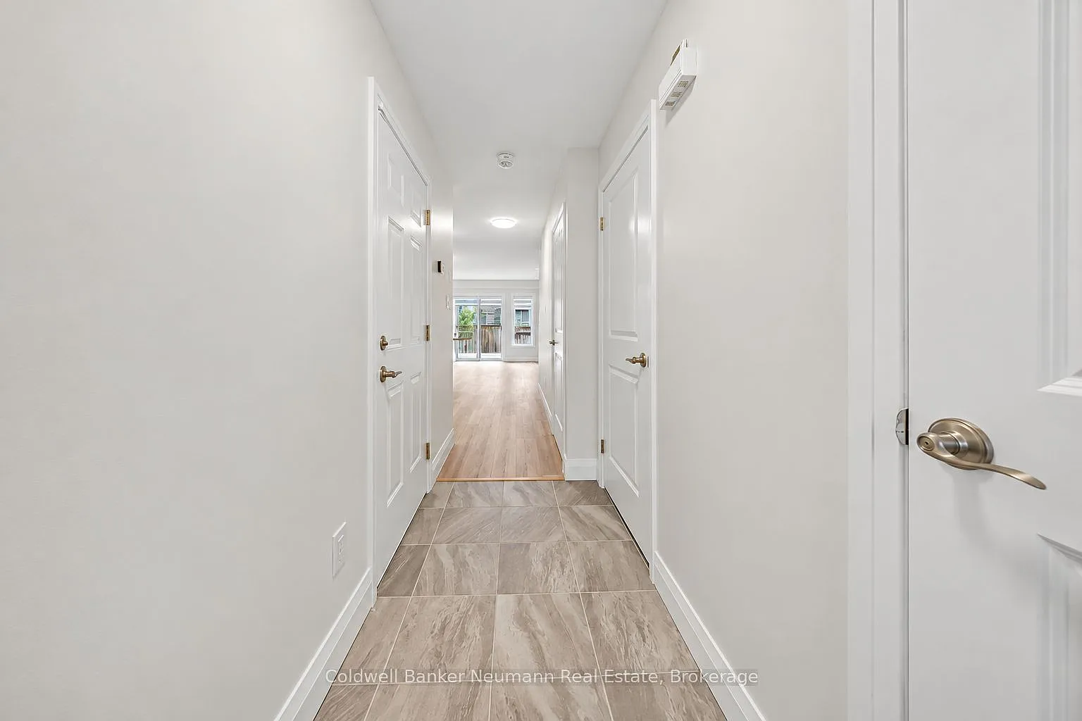 4 bed, $3,500 — Photo 2