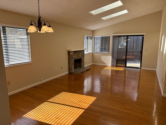 4th image of 141 Thresher Dr