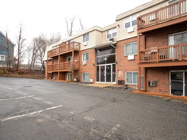 110 Boston Post Rd E APT 104, Marlborough, MA 01752
