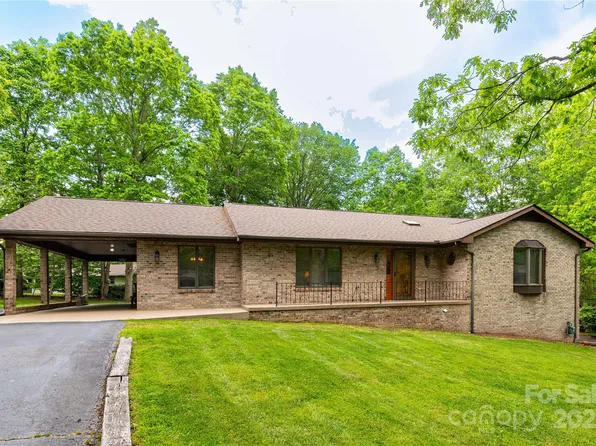 109 Wilkie Way, Fletcher, NC 28732