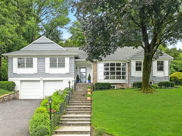 18 Taunton Rd, Scarsdale, NY 10583