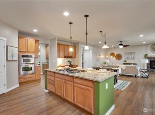 1138 Bell Hill Pl, Dupont, WA 98327