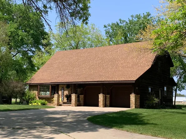 799 75th St NW, Pennock, MN 56279