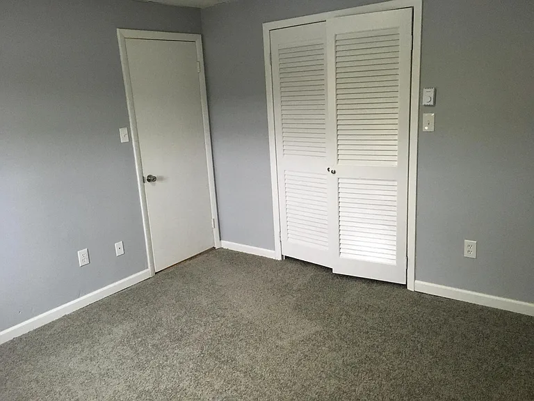 617 Main St #4 — Photo 7