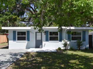 827 Magnolia Ave, Holly Hill, FL 32117