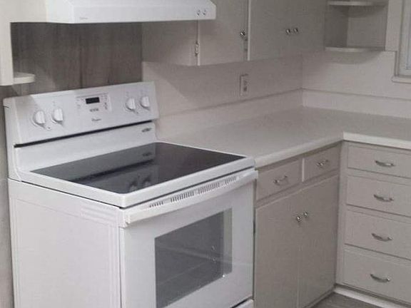 main floor kitchen