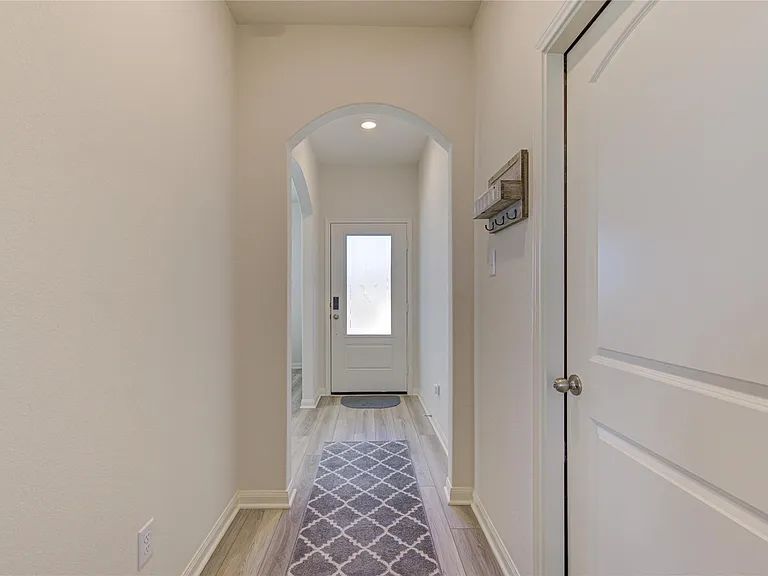 10702 Millet Ct — Photo 10